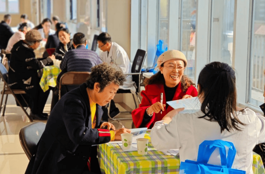 【优质医疗 健康保障】区人民医院举行家庭医生签约服务仪式1xbet体育下载